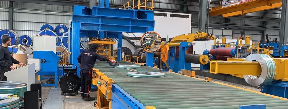 Automatic coil packaging line